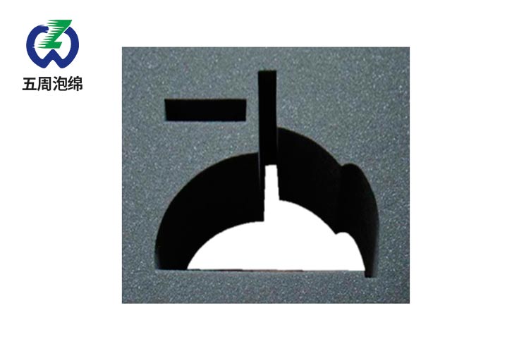 弧形主體海綿內(nèi)襯：半圓類產(chǎn)品的防滾動防護套